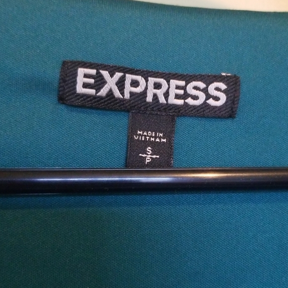 Express Romper - Picture 2 of 6